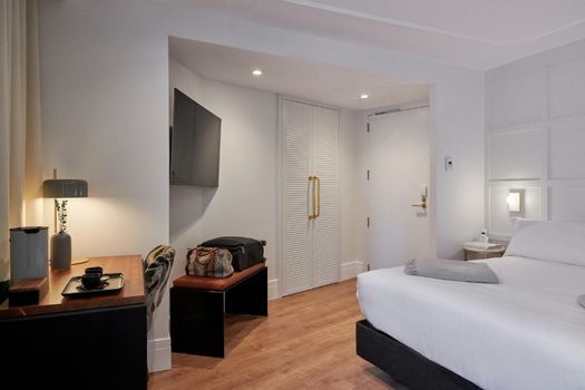 Cosmo Hotel Boutique