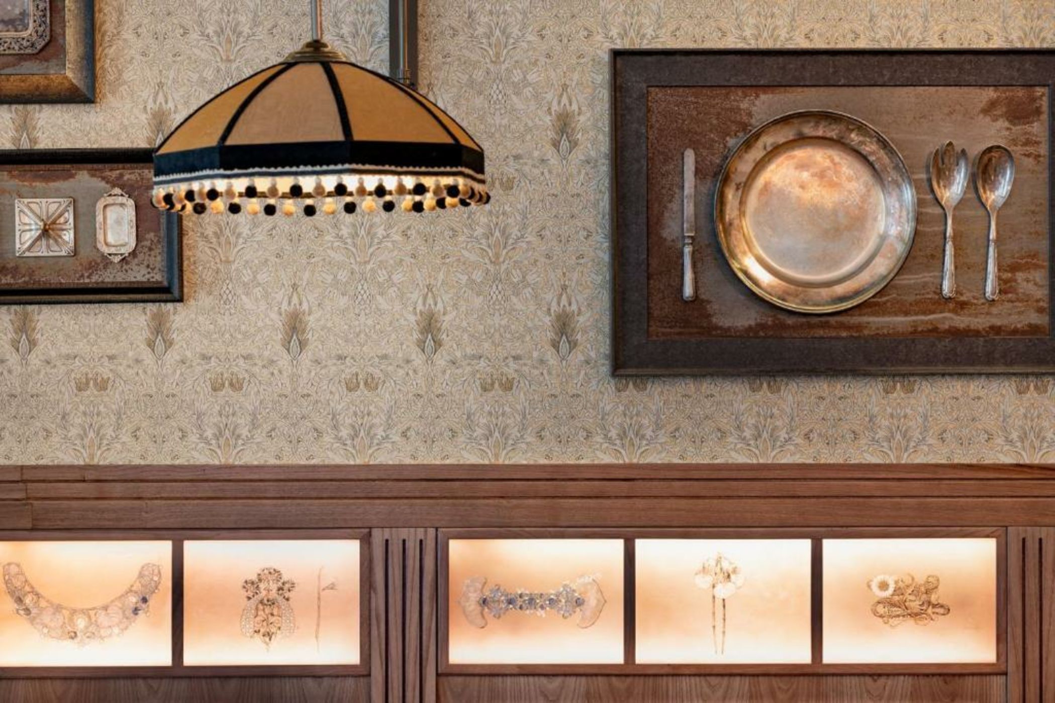 Palacio Santa Clara, Autograph Collection