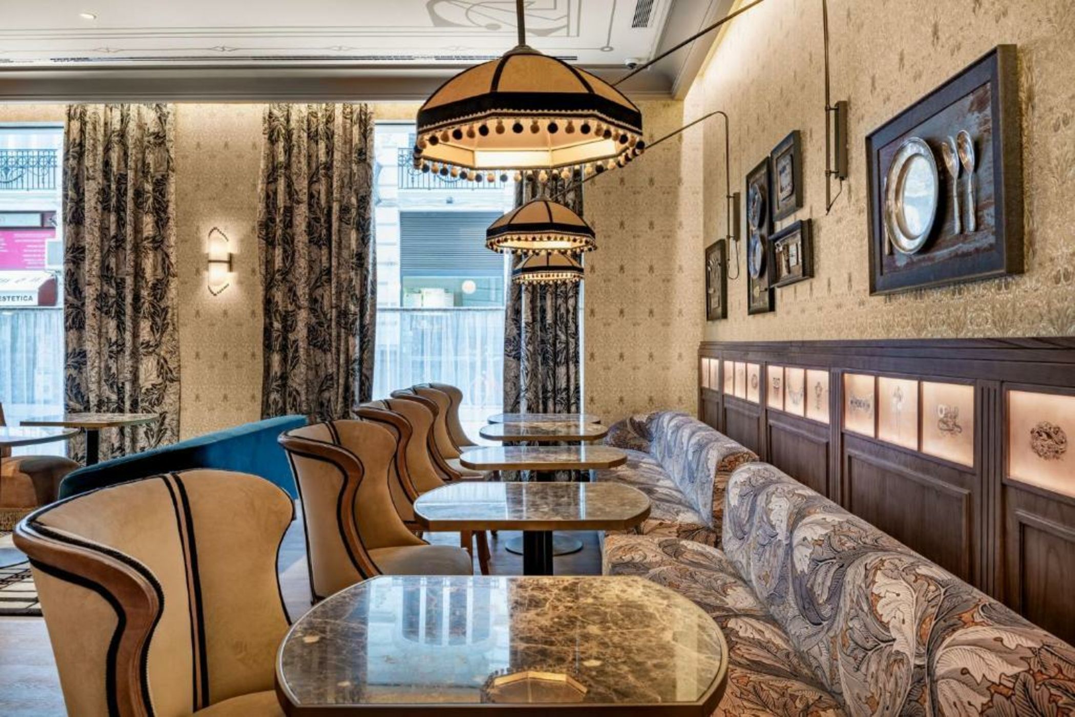 Palacio Santa Clara, Autograph Collection