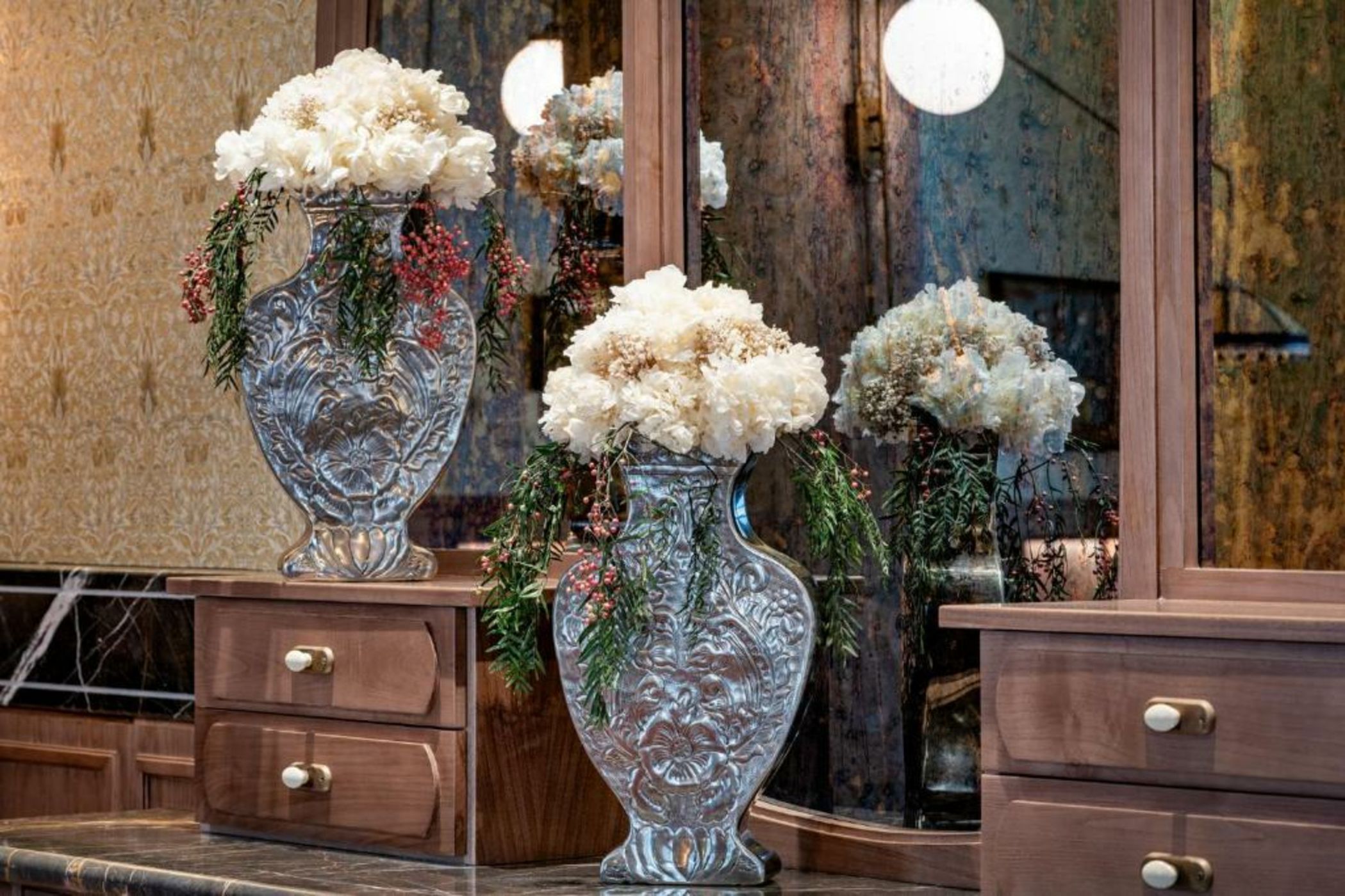 Palacio Santa Clara, Autograph Collection