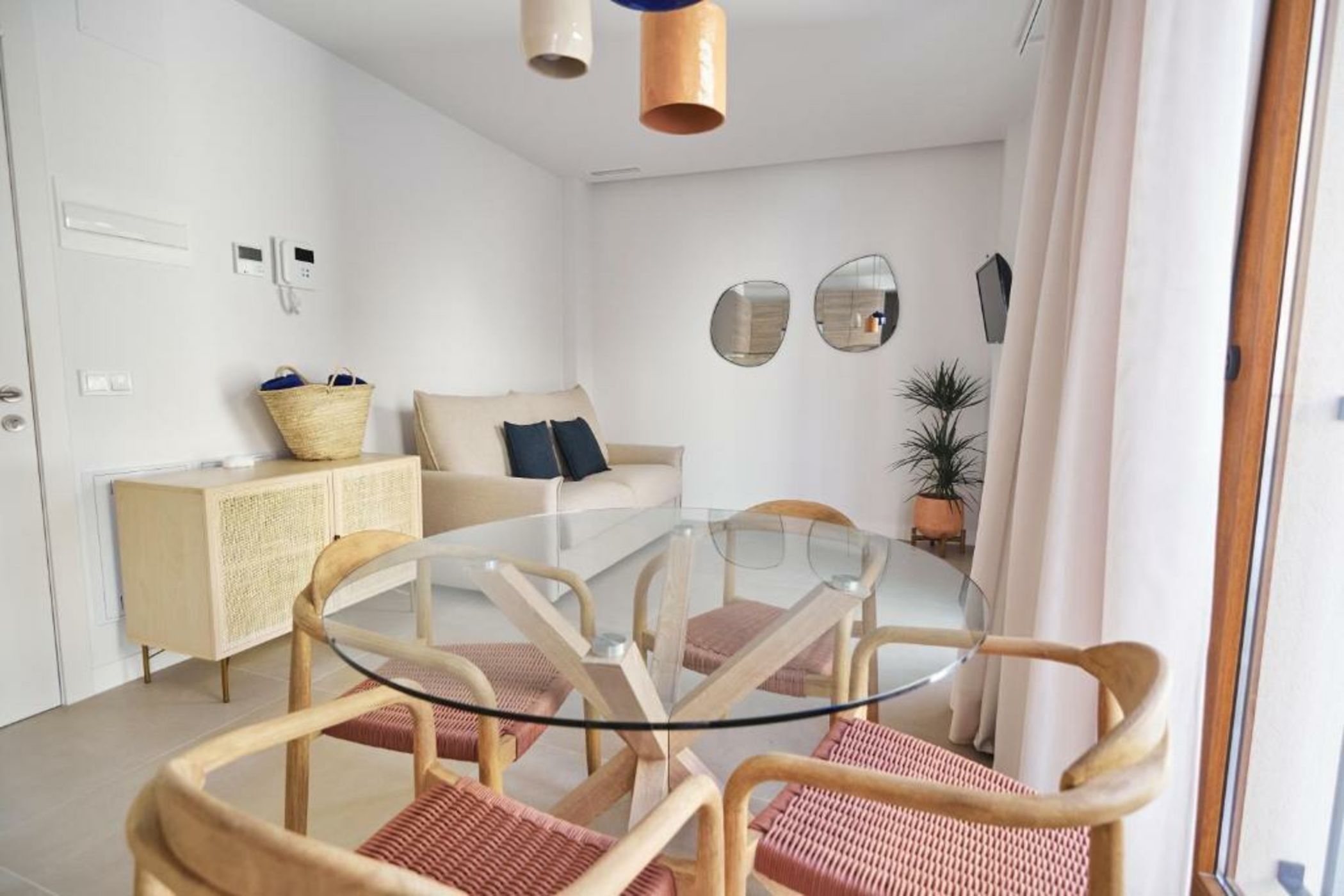 Slow Home Apartments