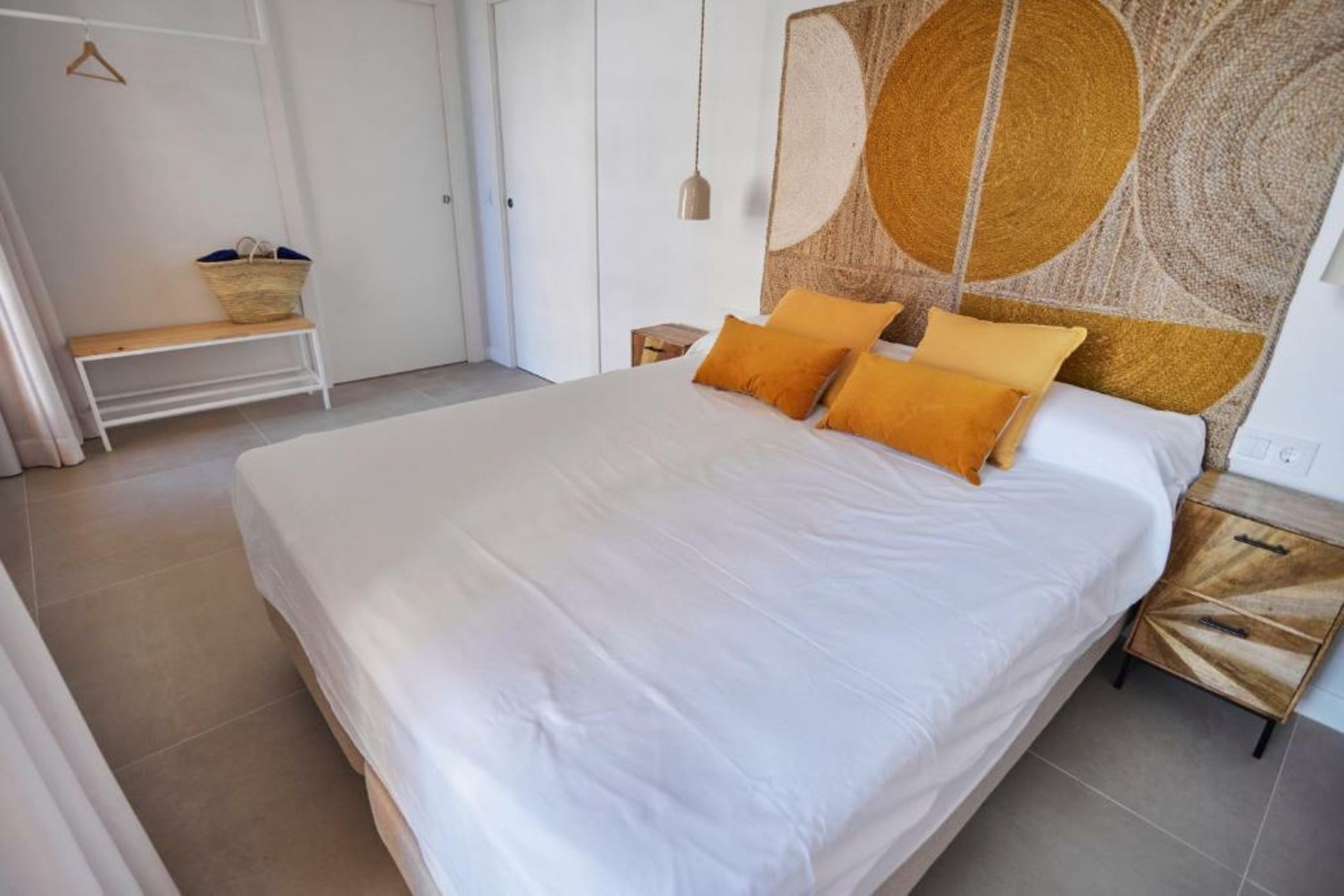 Slow Home Apartments