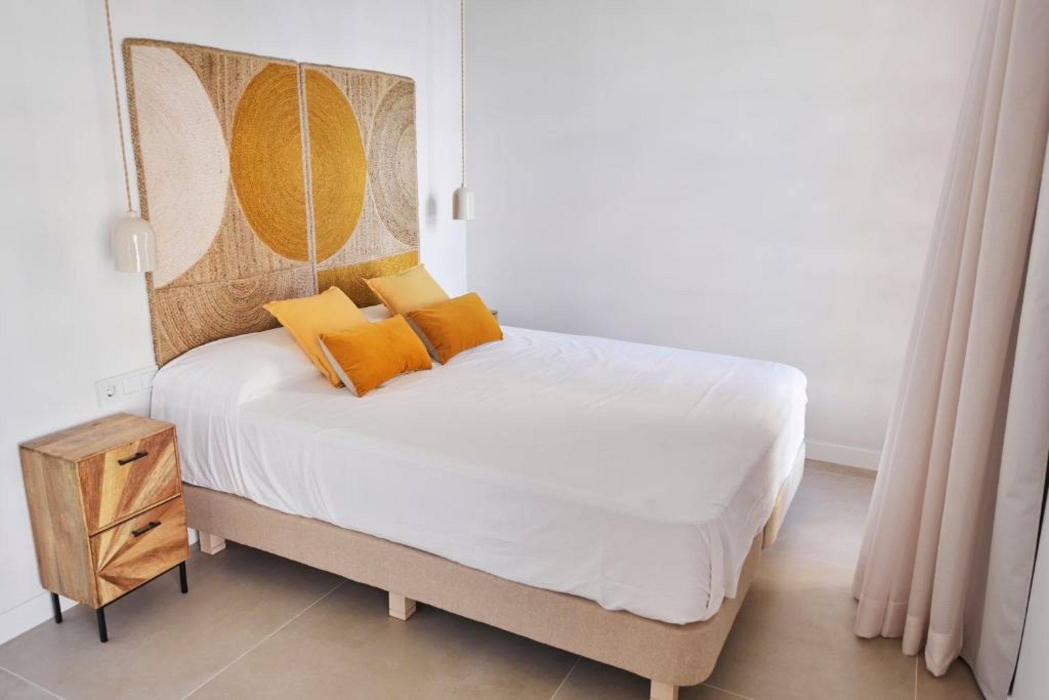 Slow Home Apartments