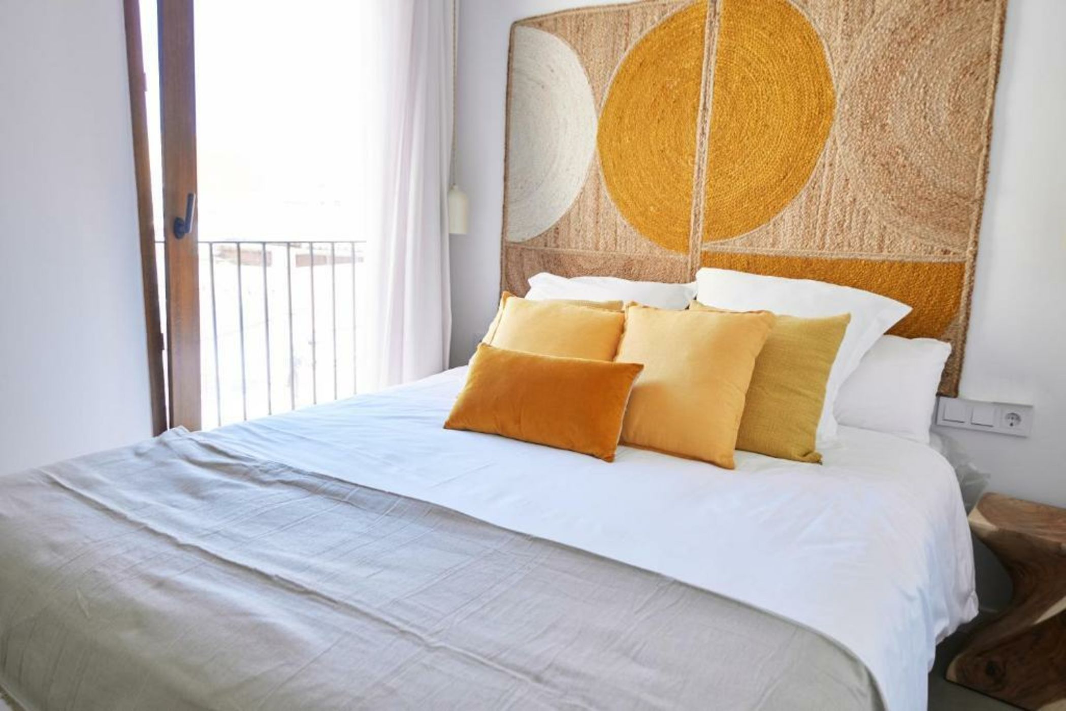 Slow Home Apartments