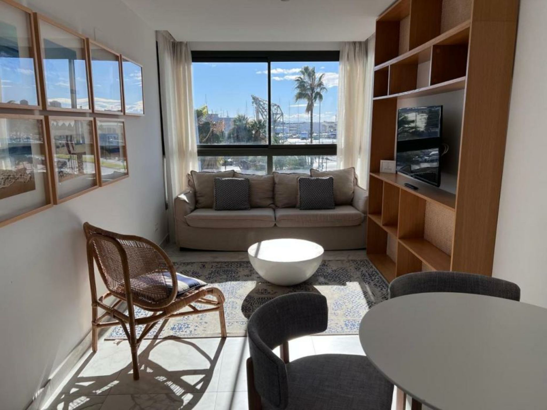 Valencia Luxury - Calma Beach Apartments