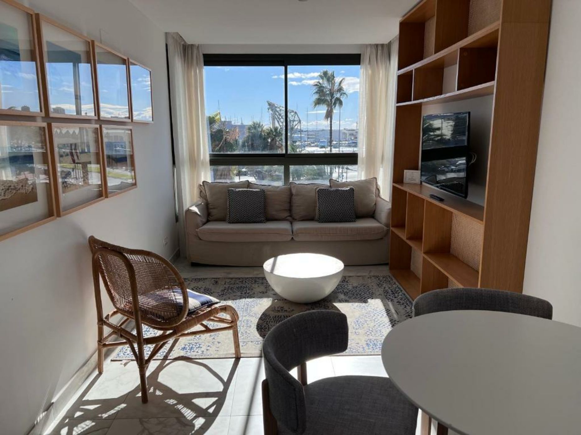 Valencia Luxury - Calma Beach Apartments