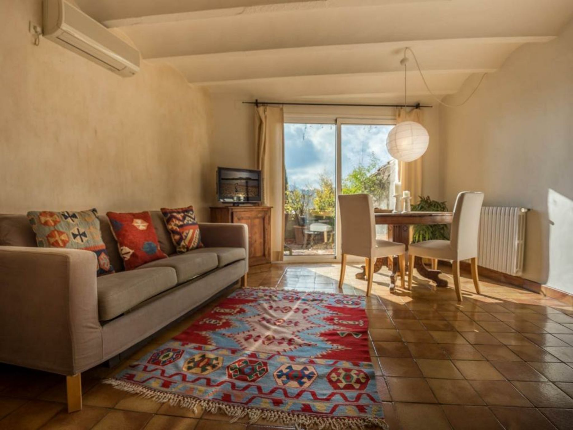 Hotel la Plaça Madremanya