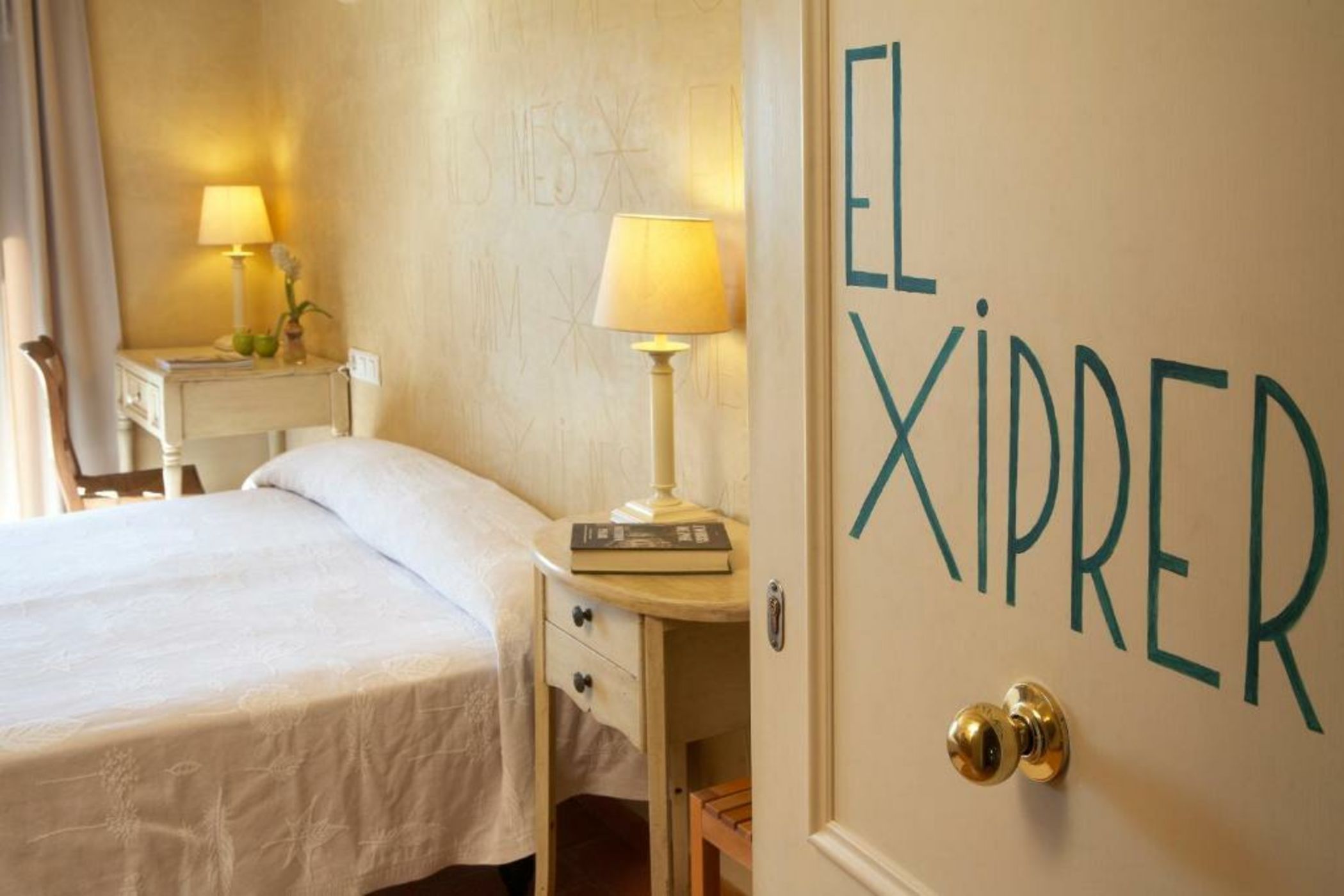 Hotel la Plaça Madremanya