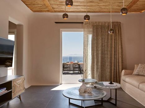 Incognito Beach Villa Santorini