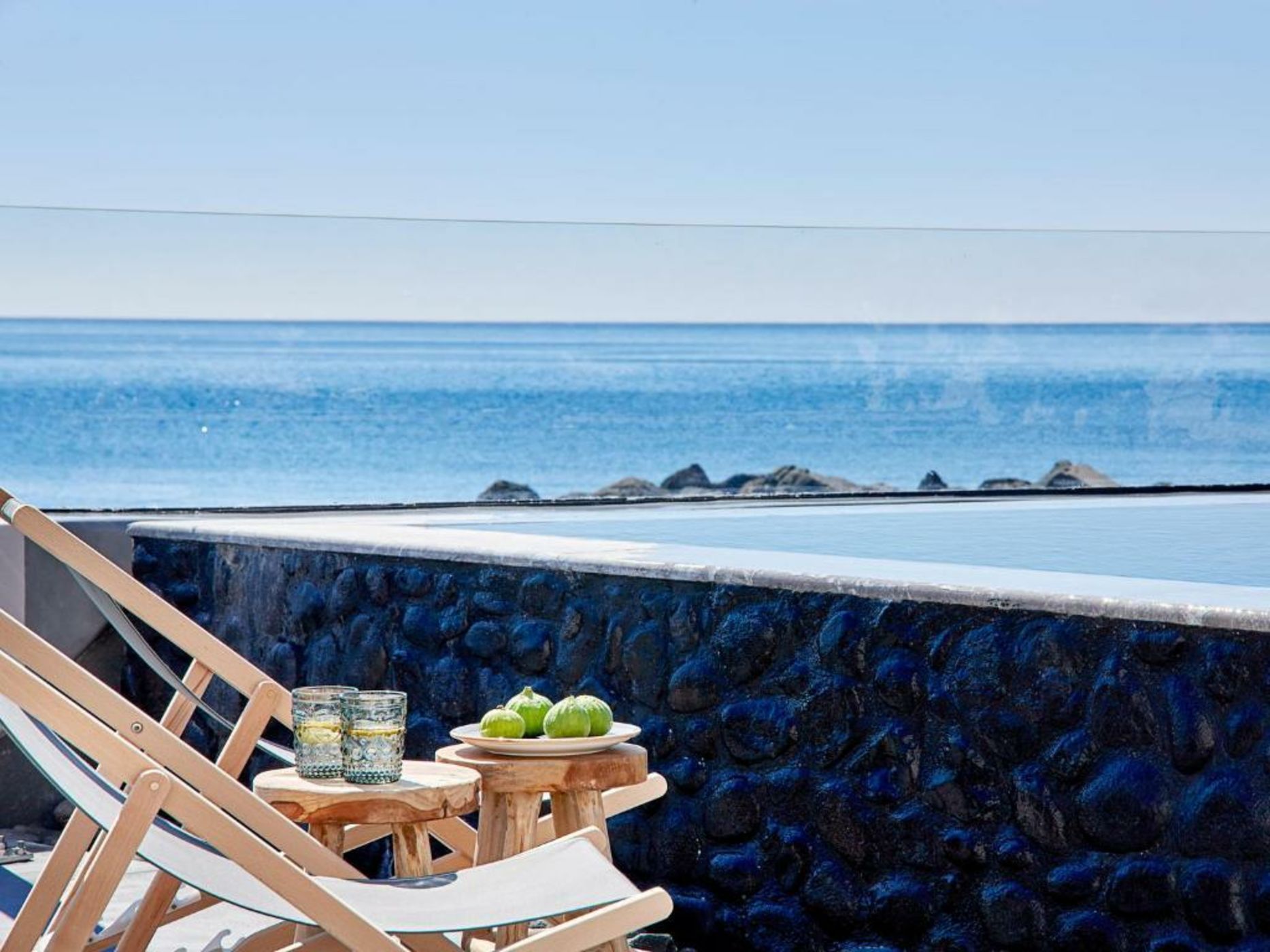 Incognito Beach Villa Santorini