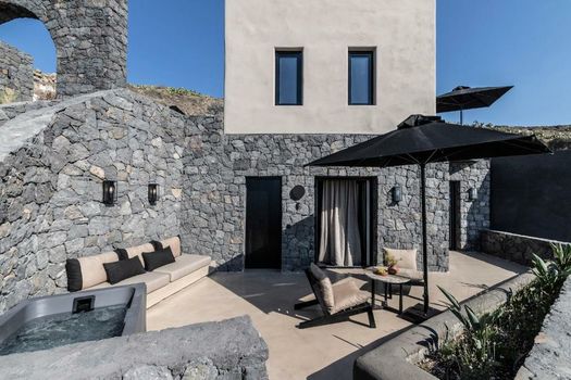 Nimbus Santorini