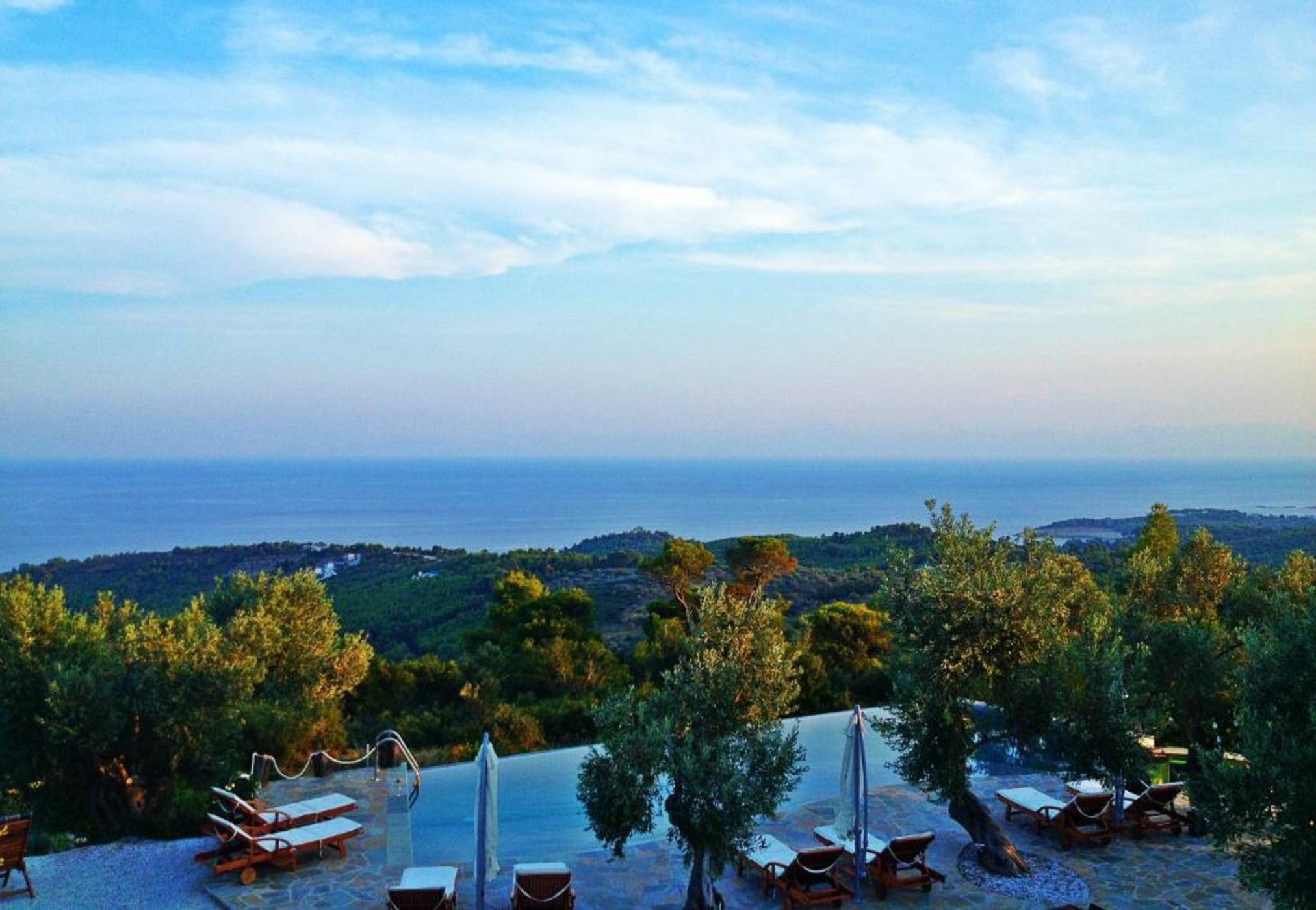 The Infinity 180 Luxury Suites