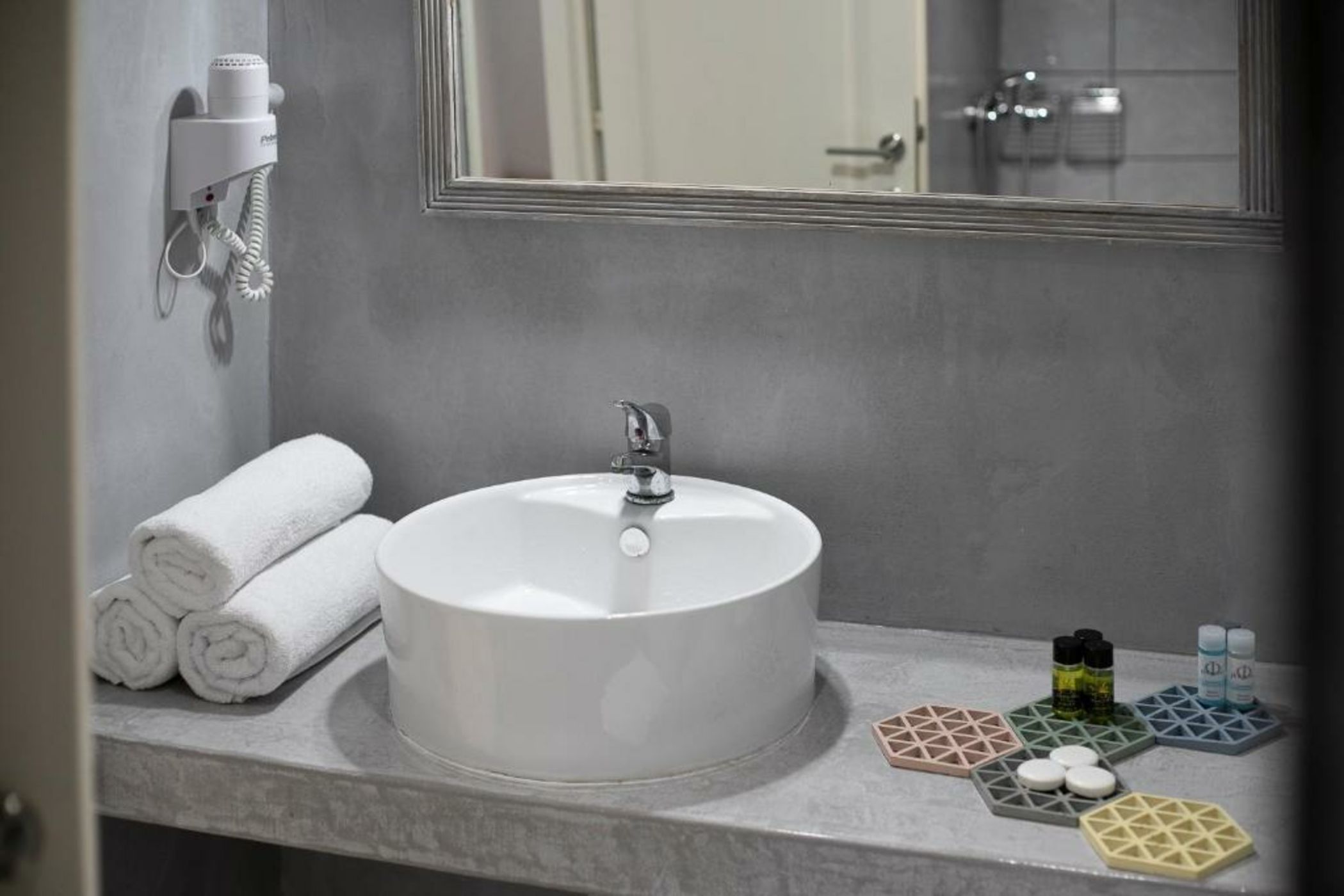 Avaton Suites & Villas, Philian Collection