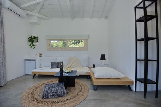 Eleon Suites new