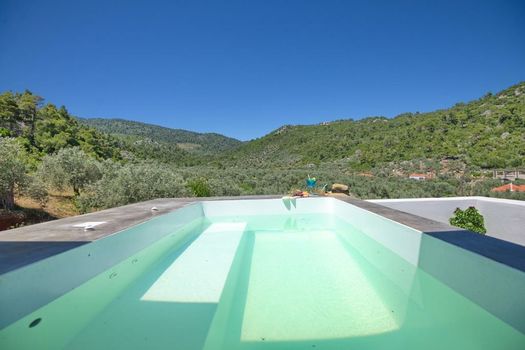 Eleon Suites new