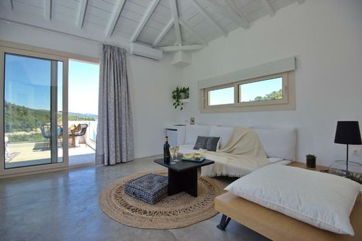 Eleon Suites new