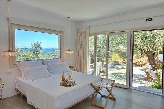 Eleon Suites new
