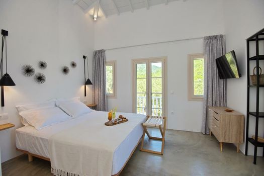 Eleon Suites new