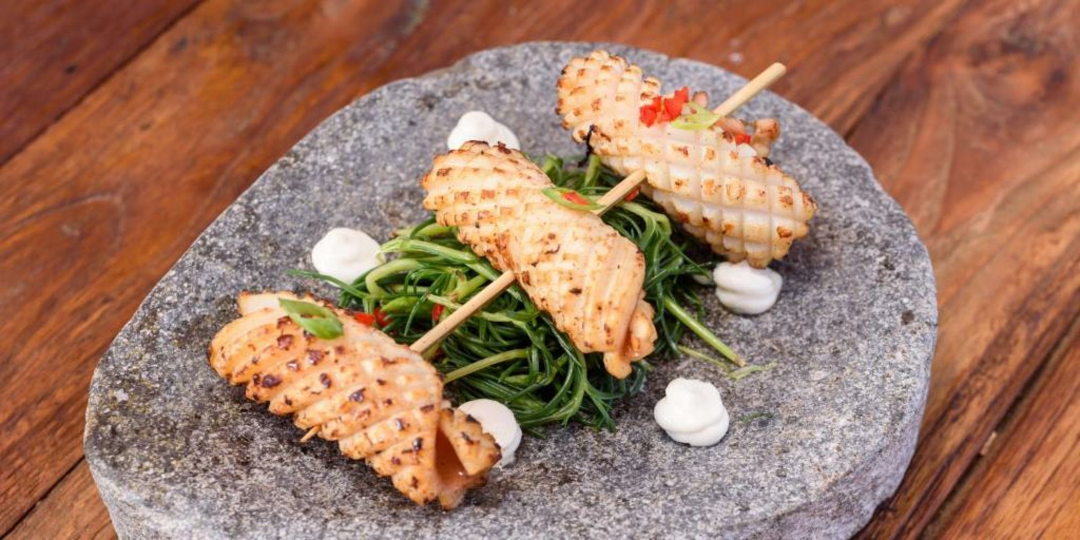 ALETRI new swim up HOTEL