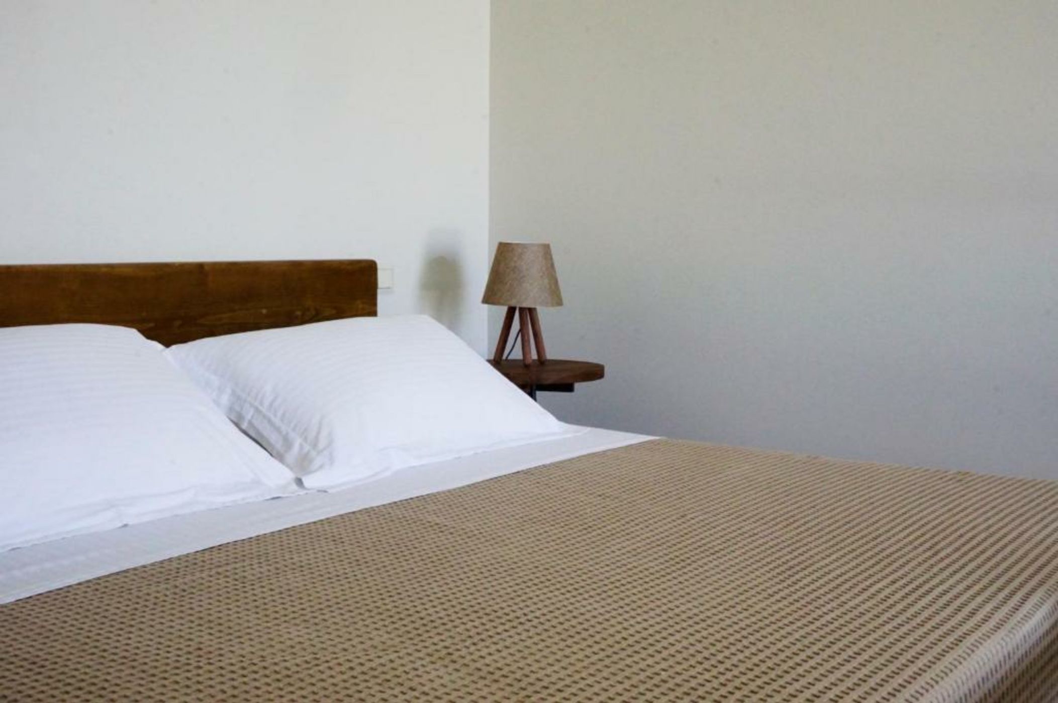 ALETRI new swim up HOTEL