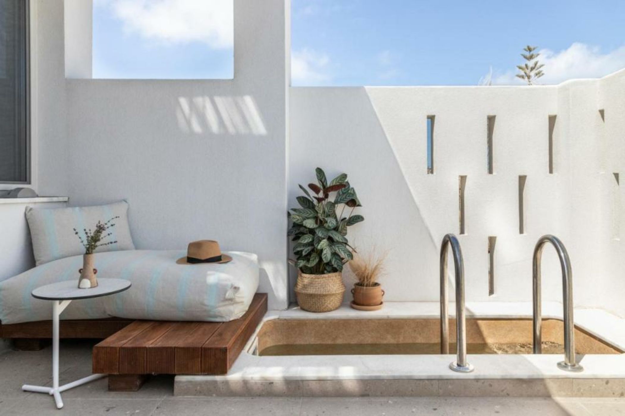 ALERO Seaside Skyros Resort