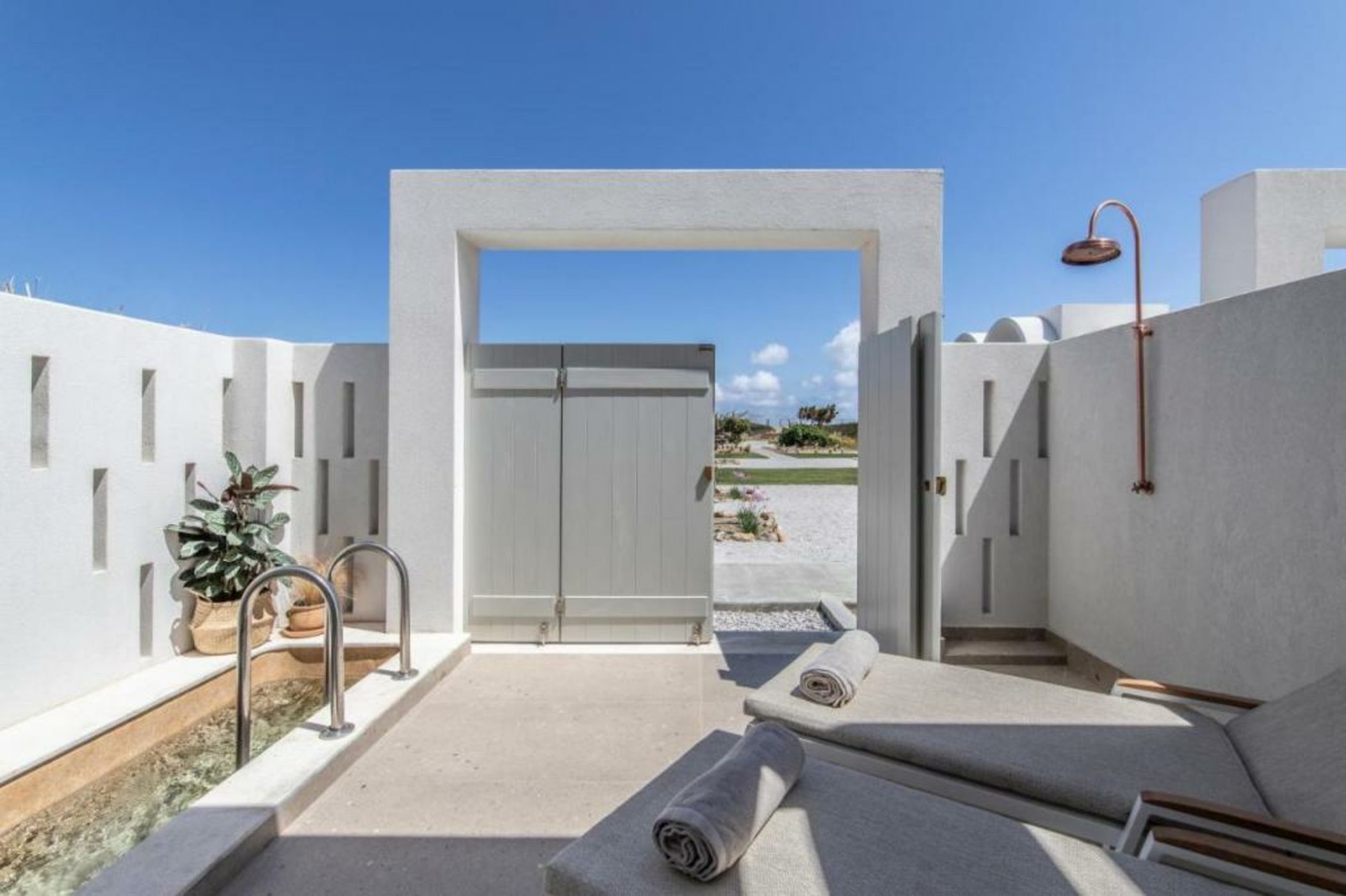 ALERO Seaside Skyros Resort