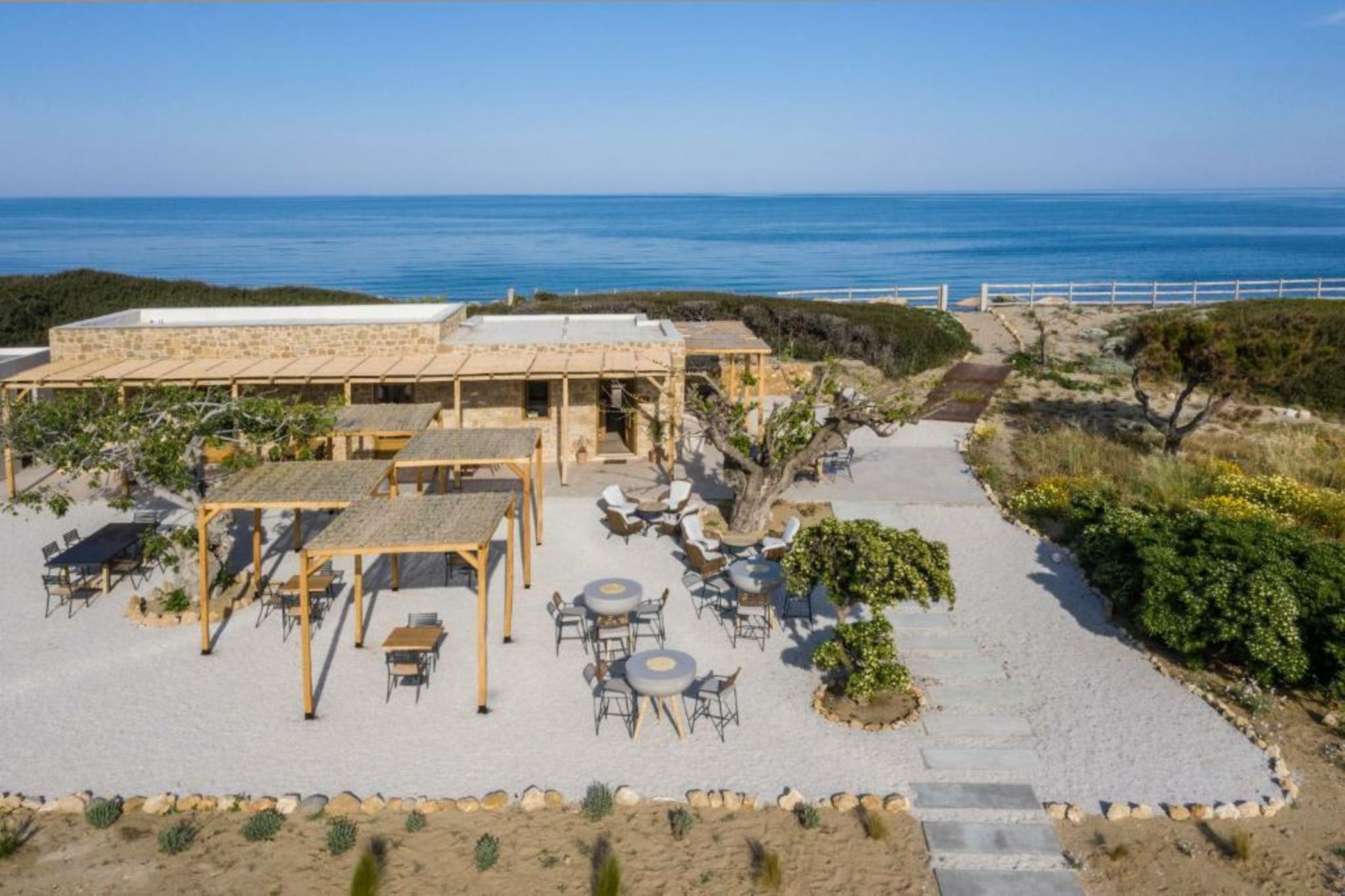 ALERÓ Seaside Skyros Resort