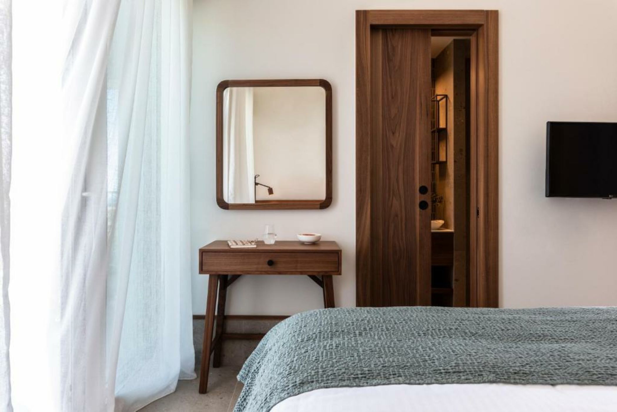 ALERÓ Seaside Skyros Resort