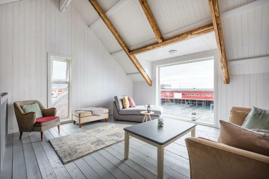 Hattvika Lodge