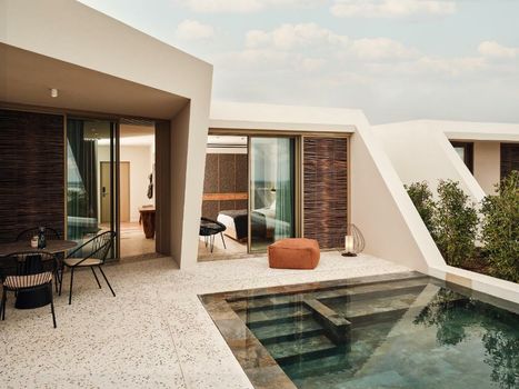 Noūs Santorini