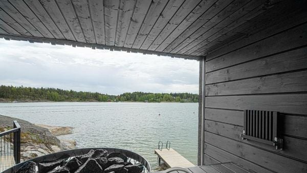 The Barö