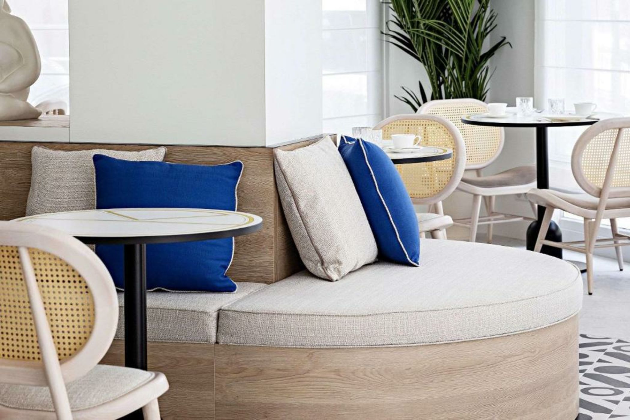 Le Riviera Collection, Signature Collection by Best Western