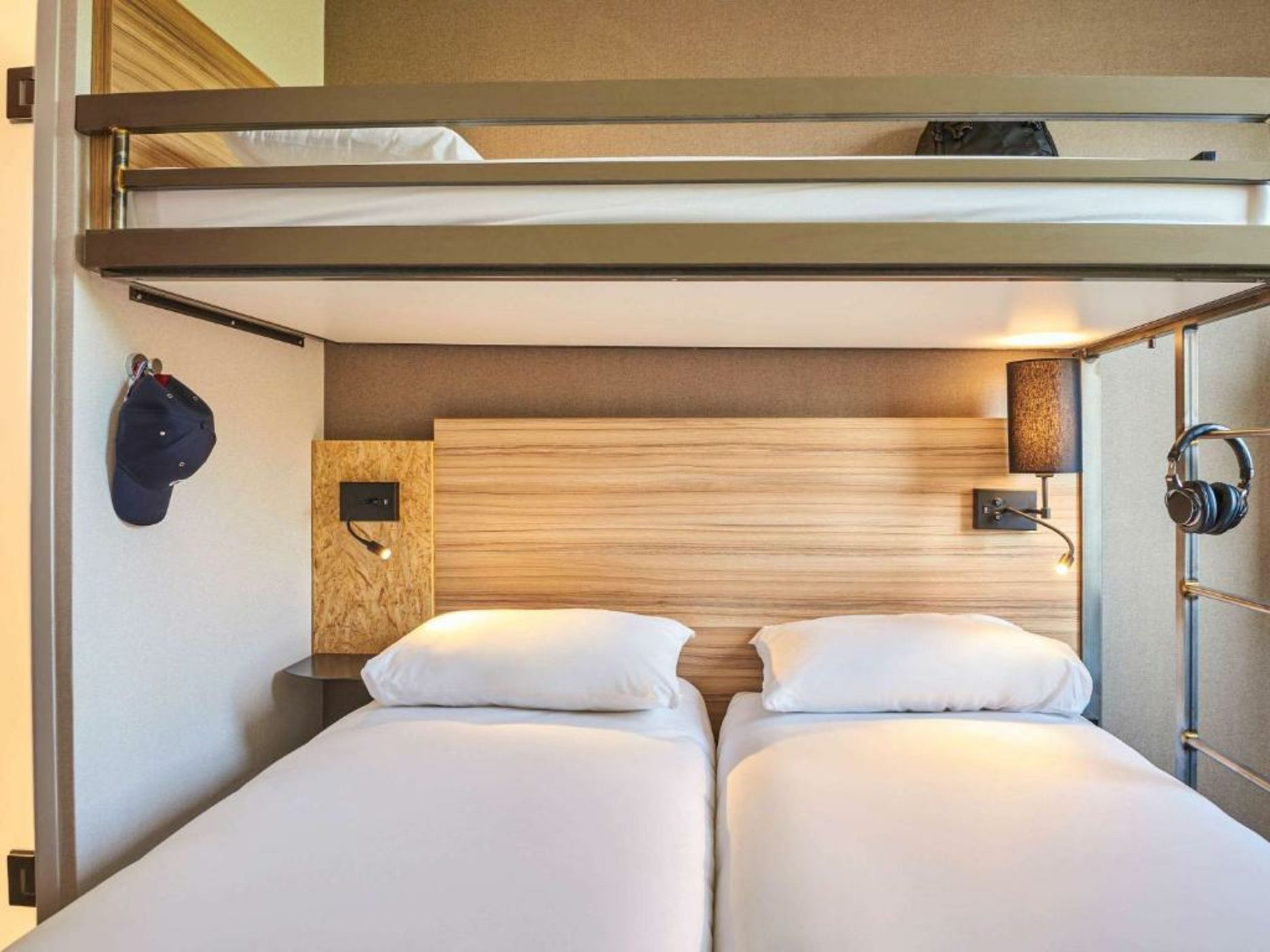 greet hotel Paris Nord 18è