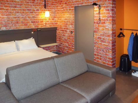 greet hotel Paris Nord 18è