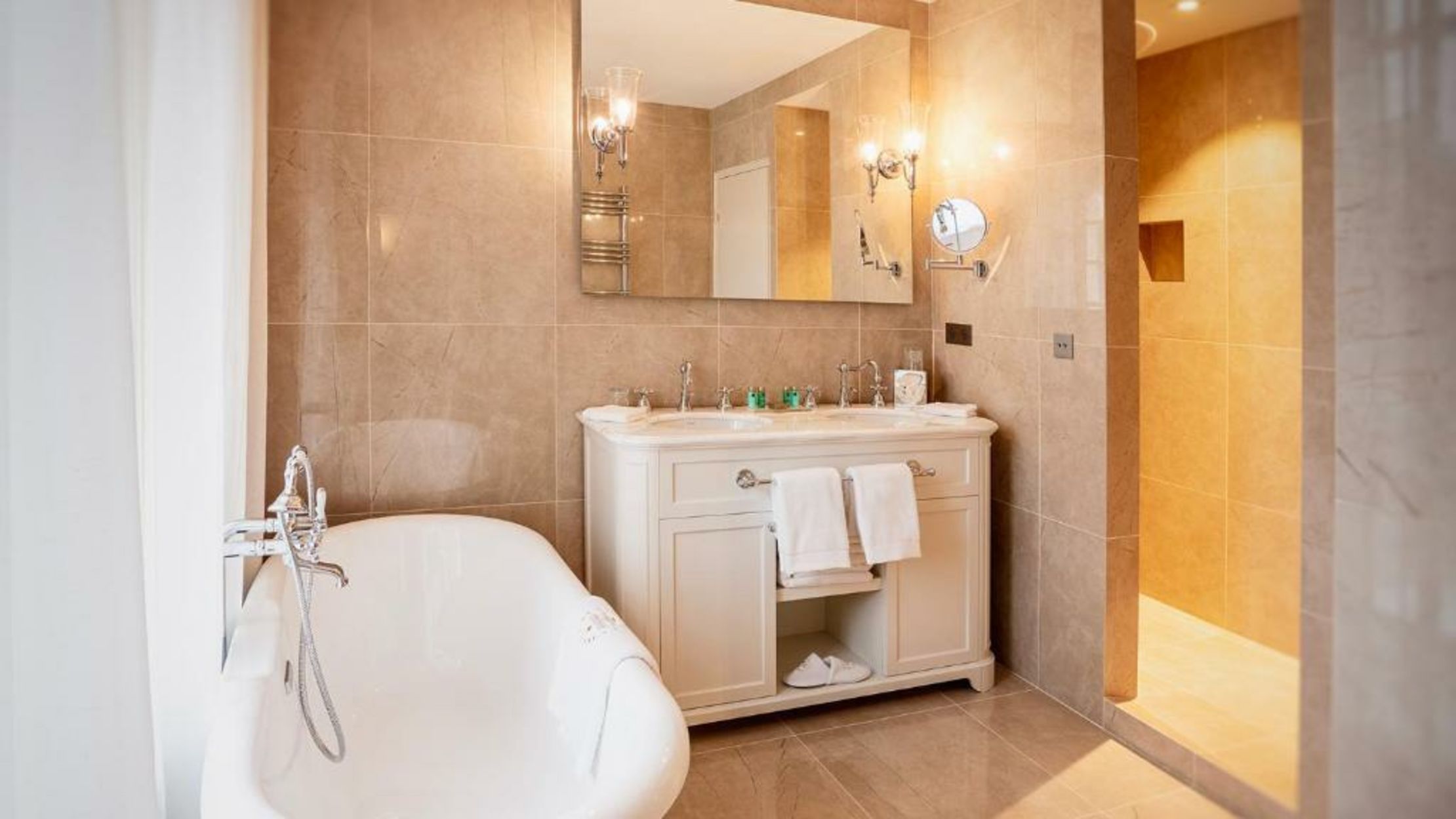 L'Abbaye De Villeneuve