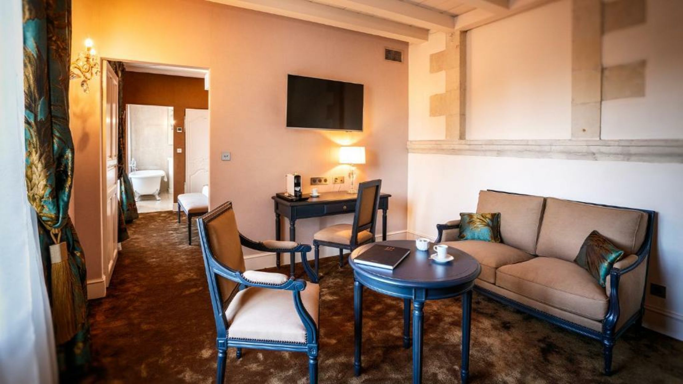 L'Abbaye De Villeneuve