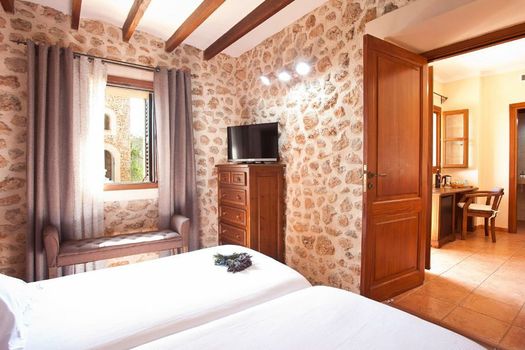 Agroturismo Es Quatre Cantons