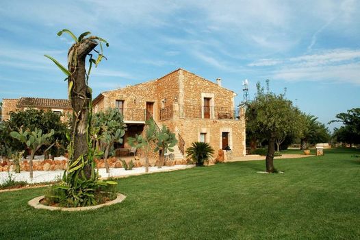 Agroturismo Es Quatre Cantons