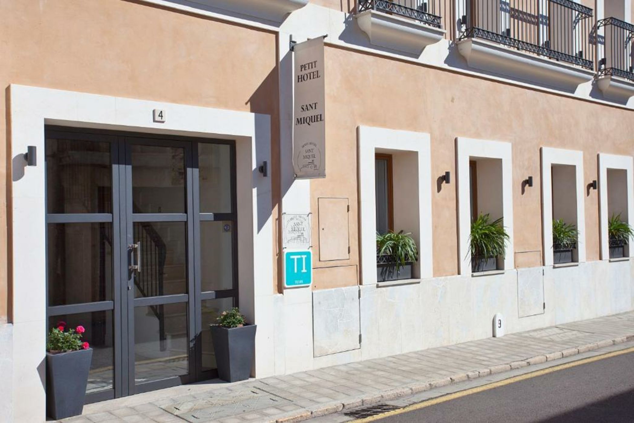 Boutique Hotel Petit Sant Miquel