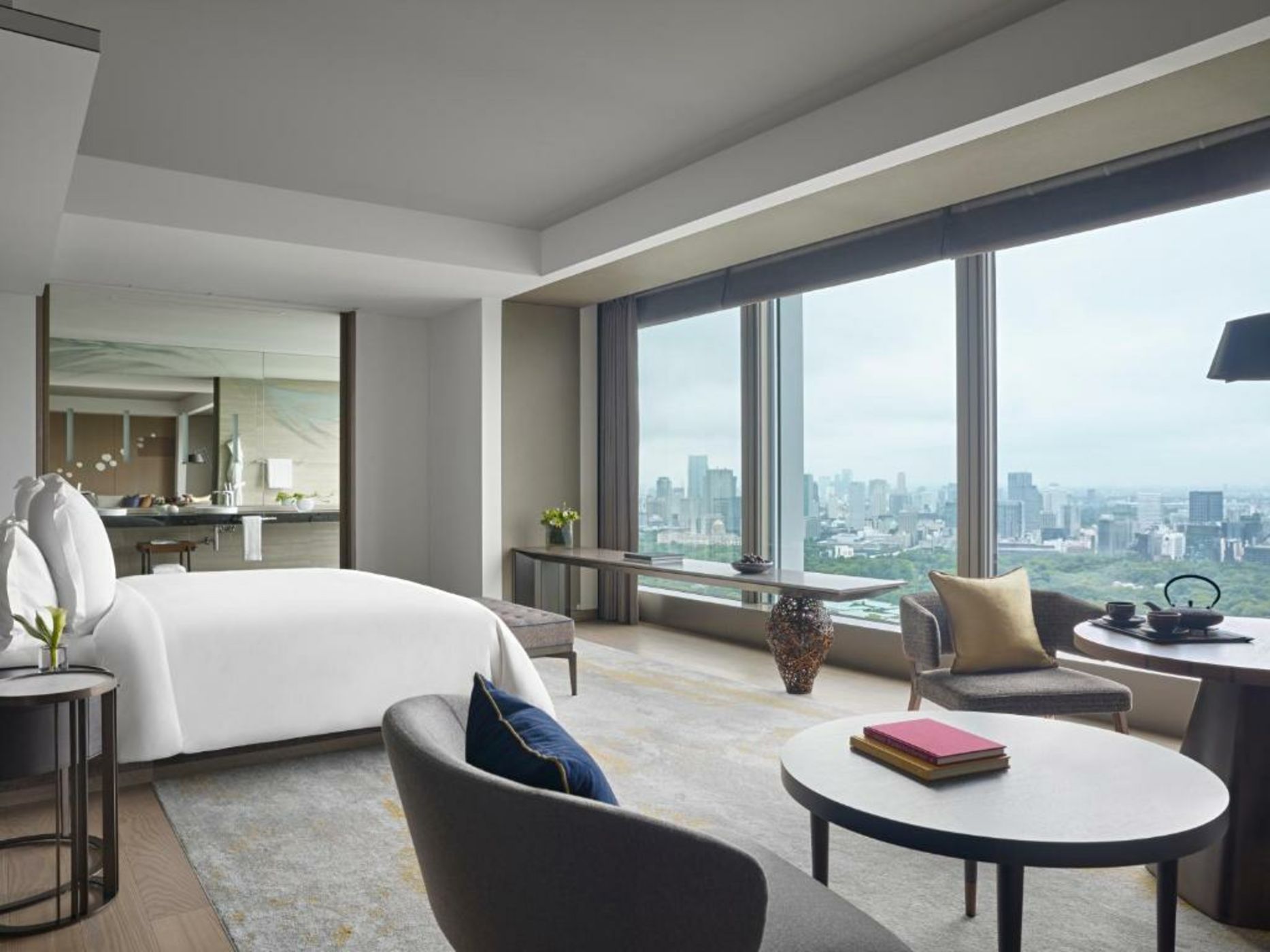 Four Seasons Hotel Tokyo at Otemachi