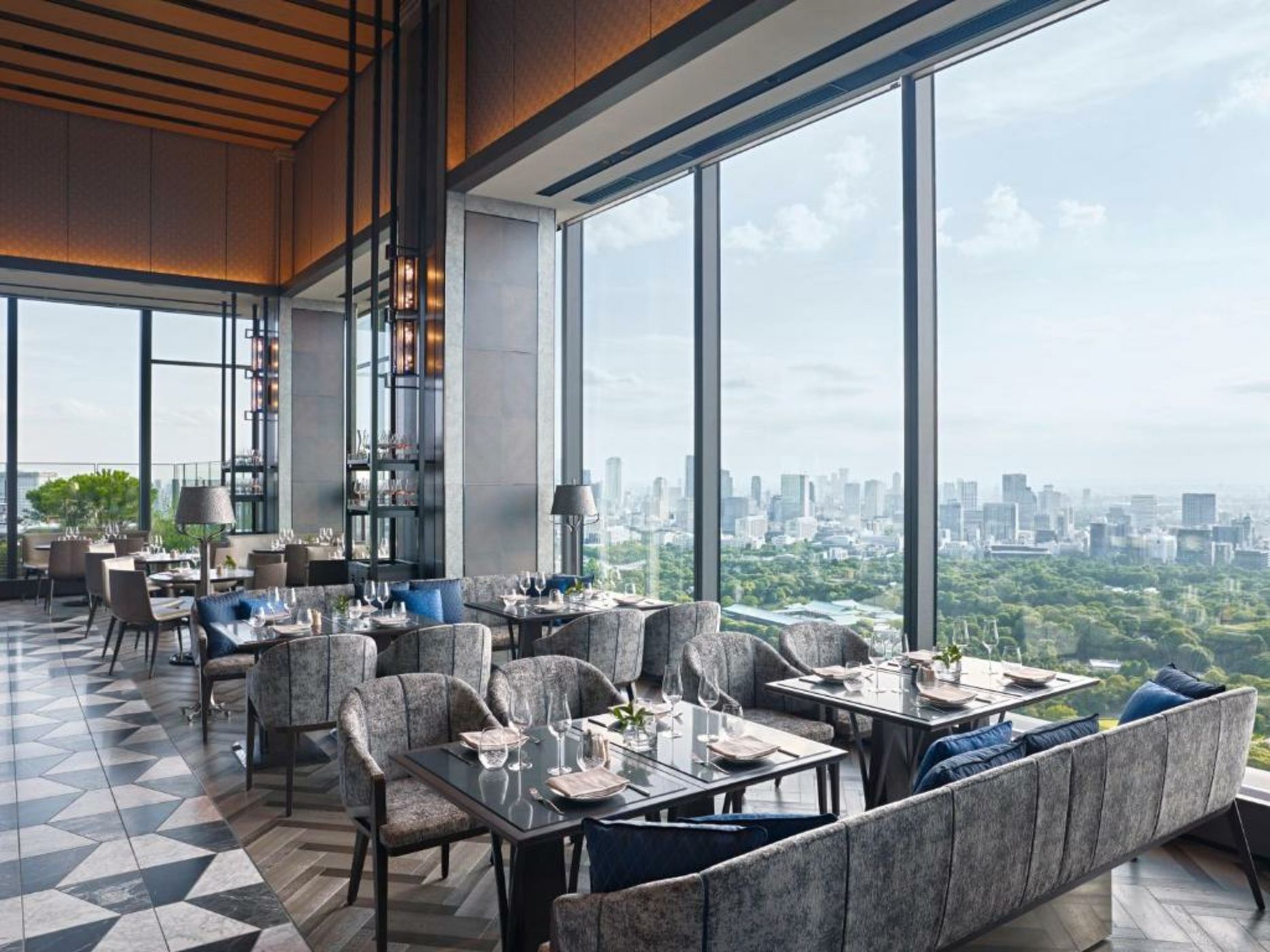 Four Seasons Hotel Tokyo at Otemachi