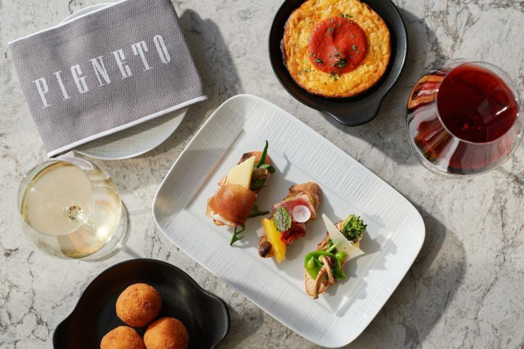 Four Seasons Hotel Tokyo at Otemachi