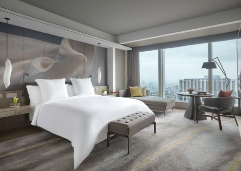 Four Seasons Hotel Tokyo at Otemachi