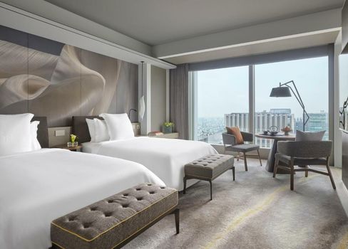 Four Seasons Hotel Tokyo at Otemachi