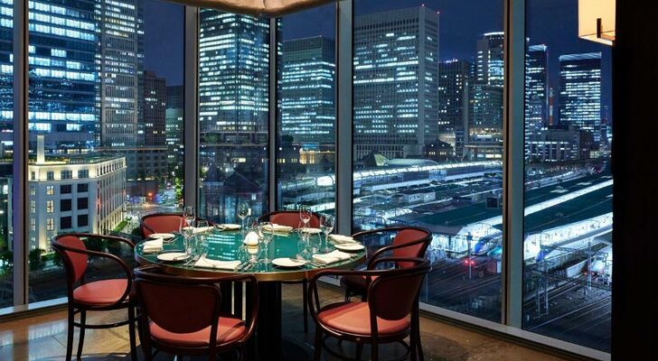 Four Seasons Hotel Tokyo at Marunouchi