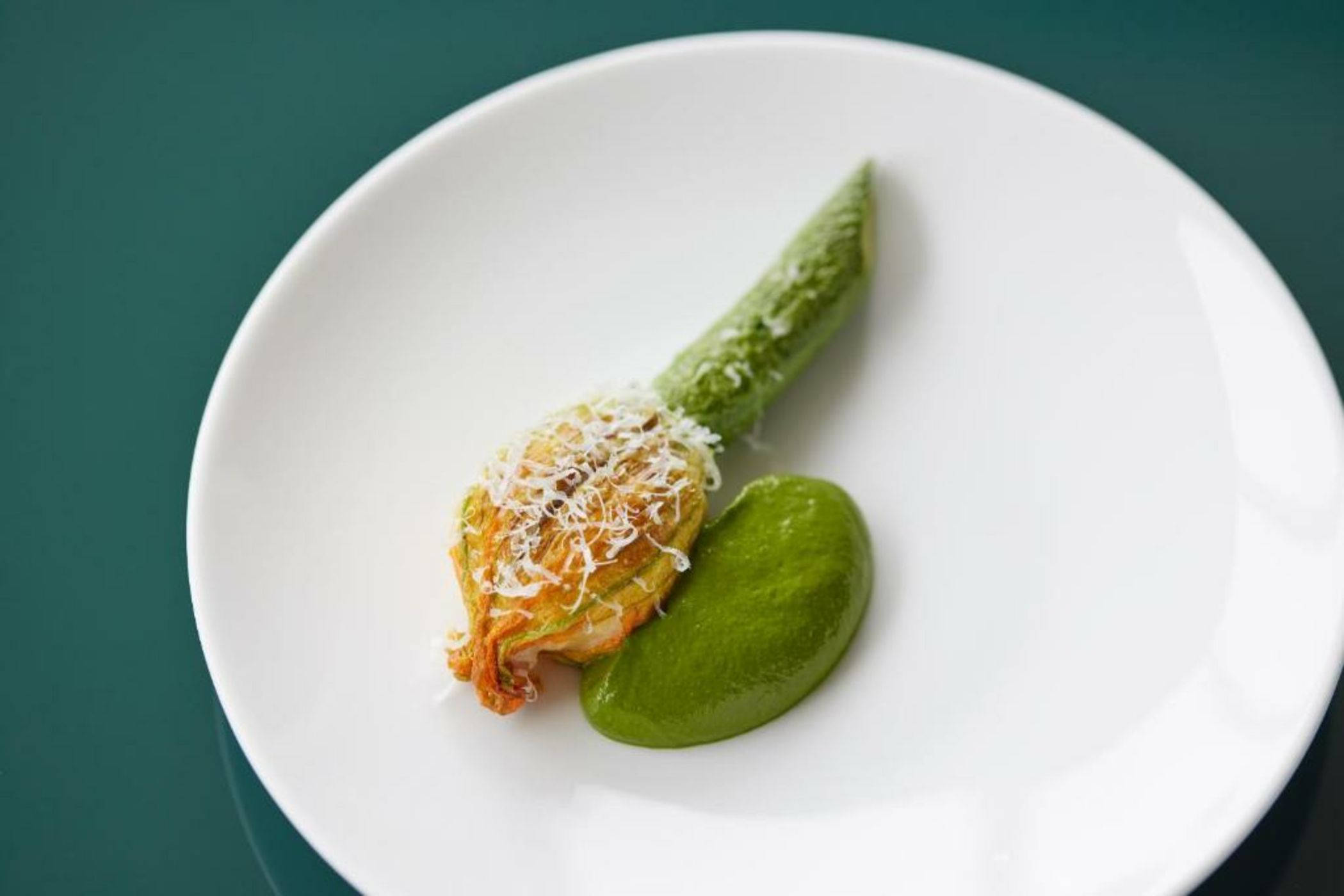 Four Seasons Hotel Tokyo at Marunouchi