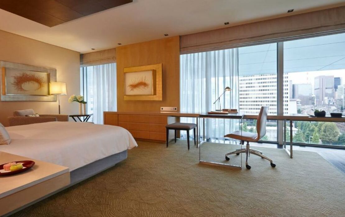 Four Seasons Hotel Tokyo at Marunouchi