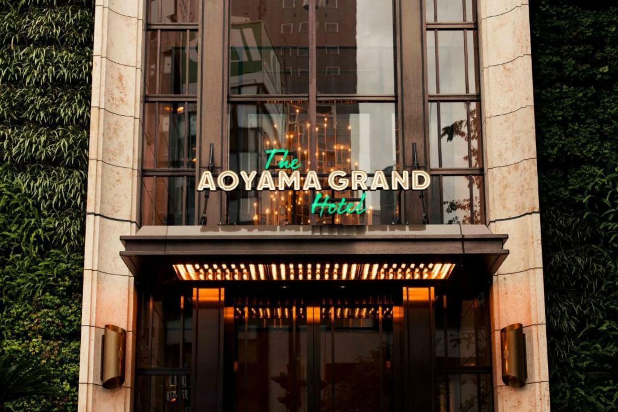 THE AOYAMA GRAND HOTEL