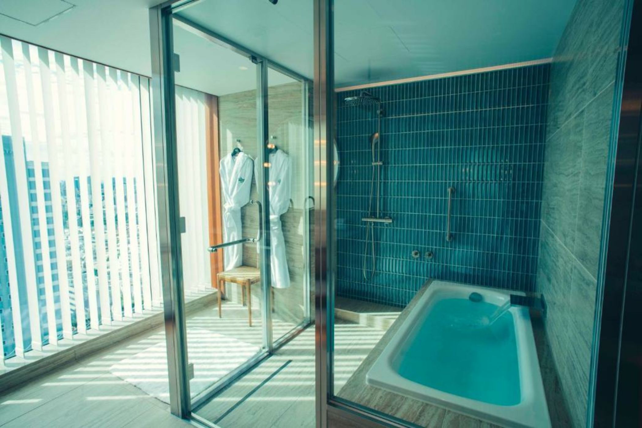 THE AOYAMA GRAND HOTEL