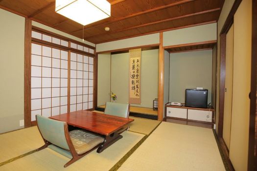 Ryori Ryokan Tsurugata